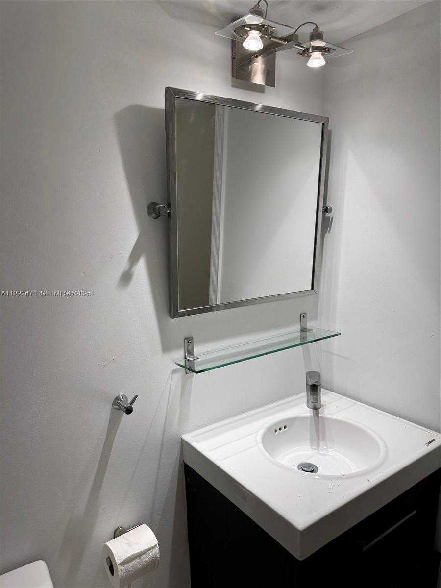 Small Image of 9500 WEST BAY HARBOR DR #7H, Bay Harbor Islands Number 8