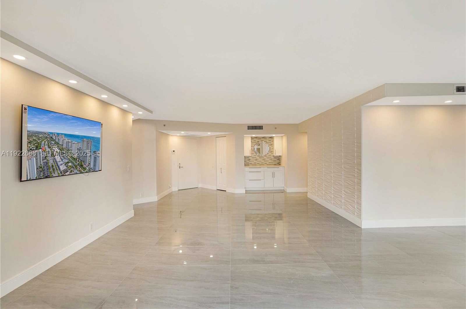 Imagen de Pequeño Objeto