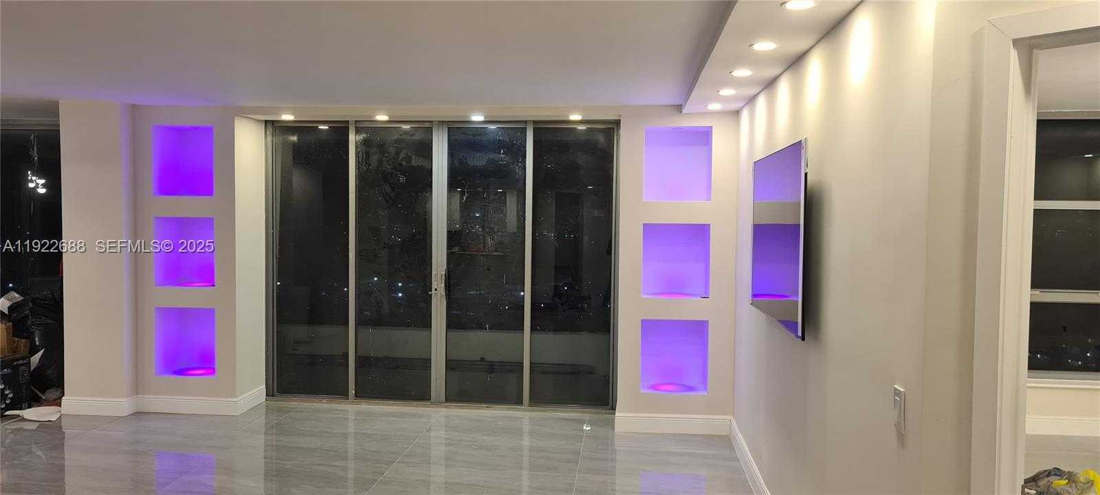 Imagen de Pequeño Objeto