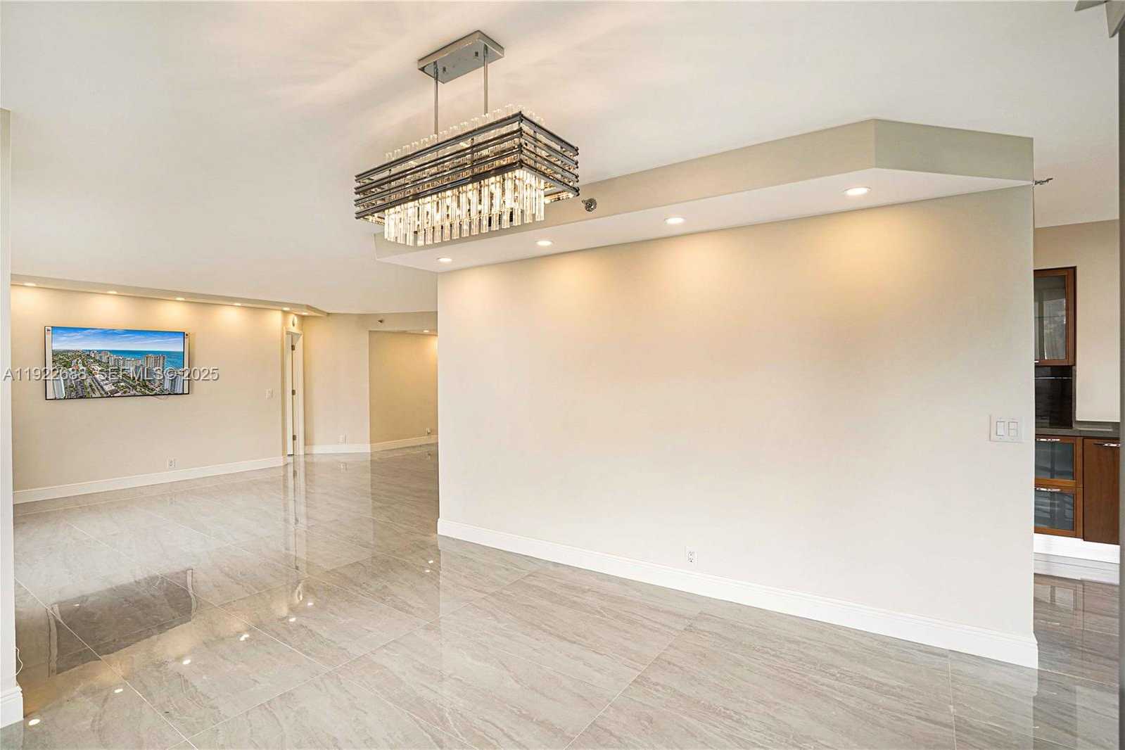 Imagen de Pequeño Objeto