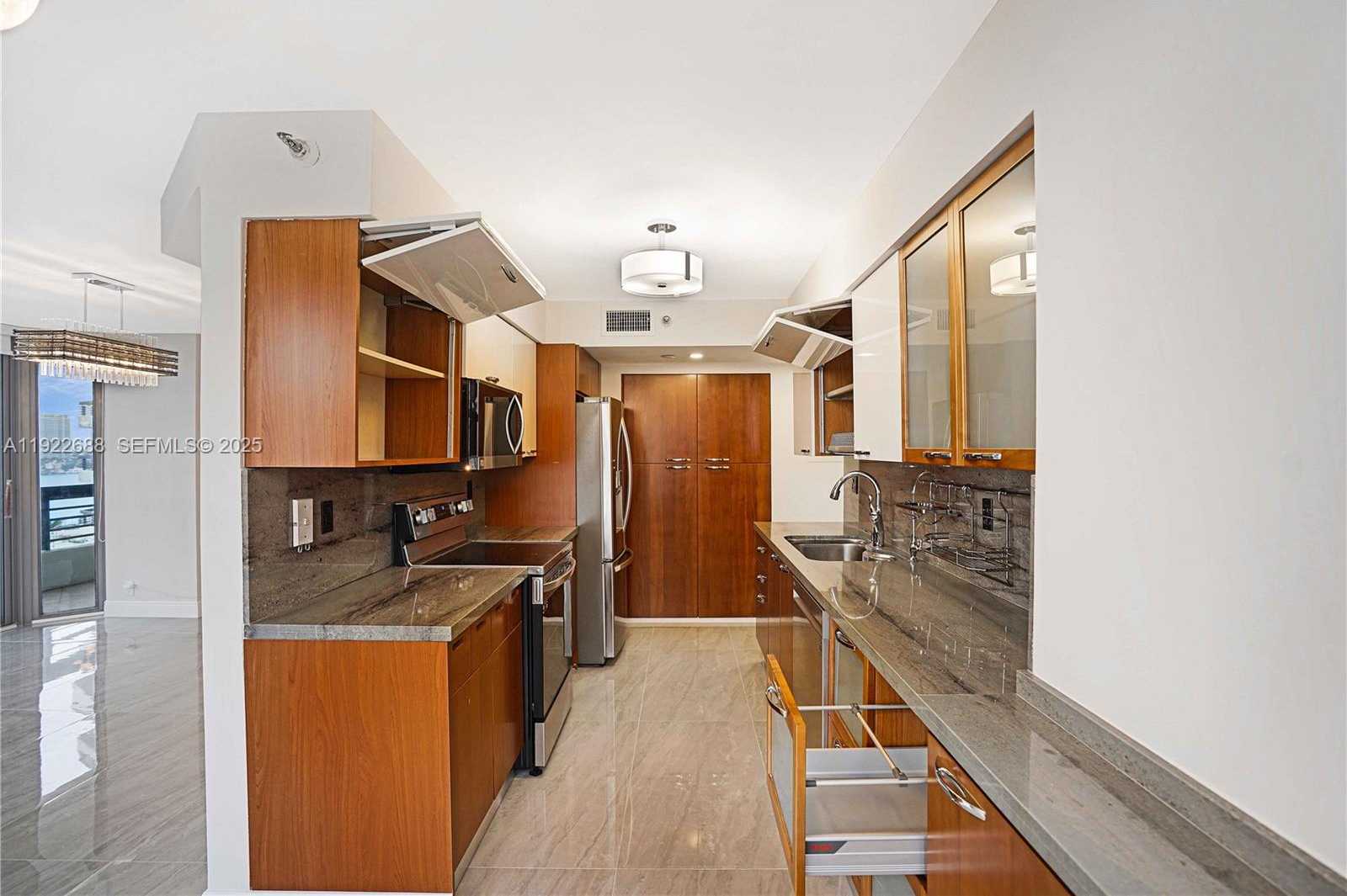 Imagen de Pequeño Objeto