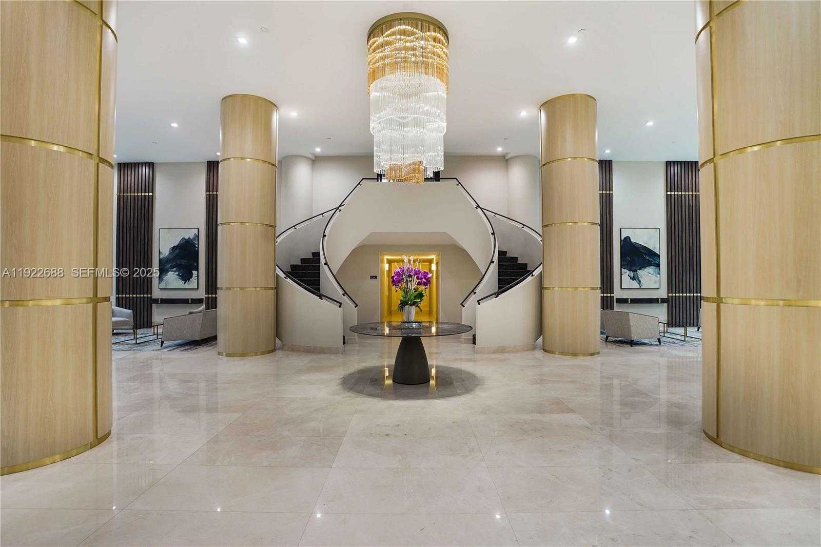 Imagen de Pequeño Objeto