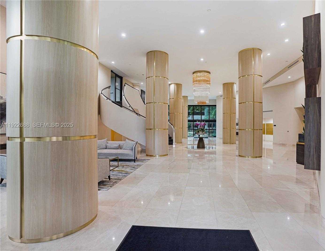 Imagen de Pequeño Objeto