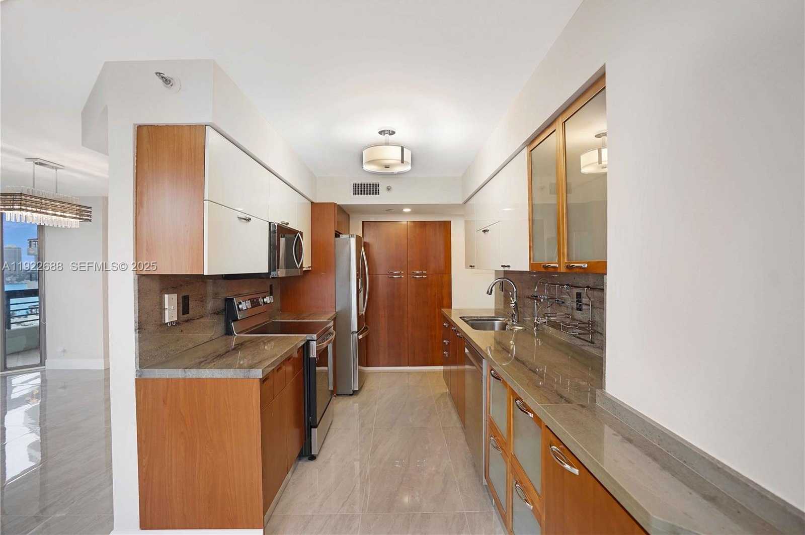 Imagen de Pequeño Objeto