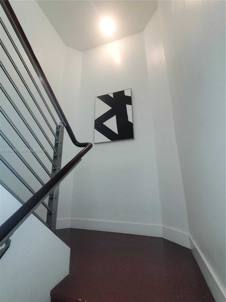 Small Image of 41 SOUTH EAST 5TH ST #710, Miami Number 10