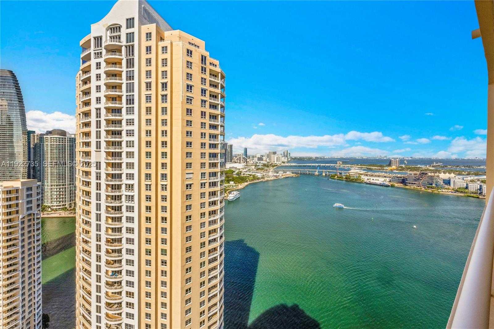Small Image of 808 BRICKELL KEY DR #3603, Miami Number 25