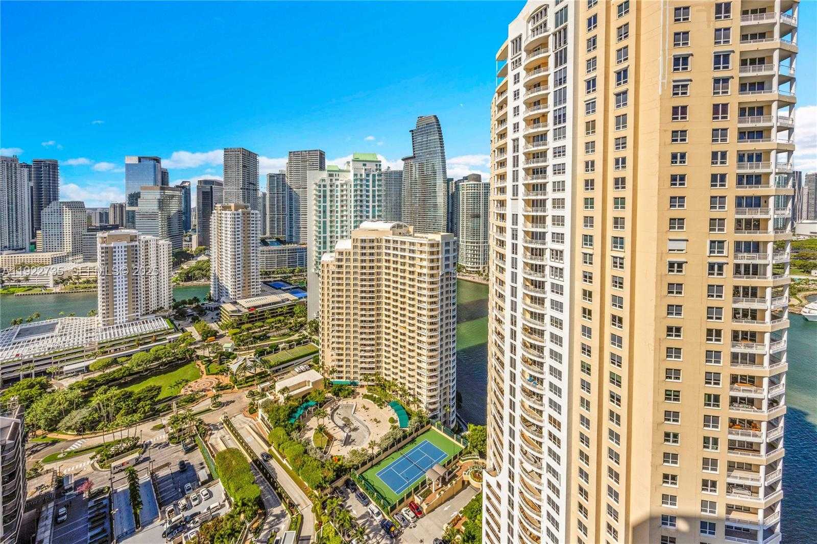 Small Image of 808 BRICKELL KEY DR #3603, Miami Number 27