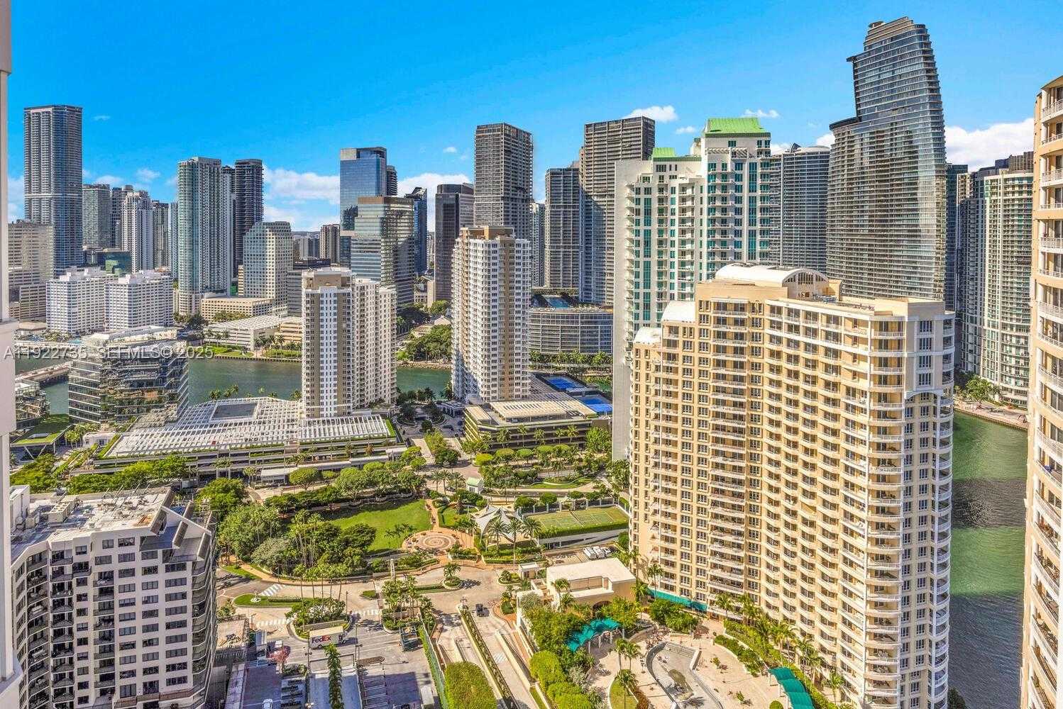 Small Image of 808 BRICKELL KEY DR #3603, Miami Number 7