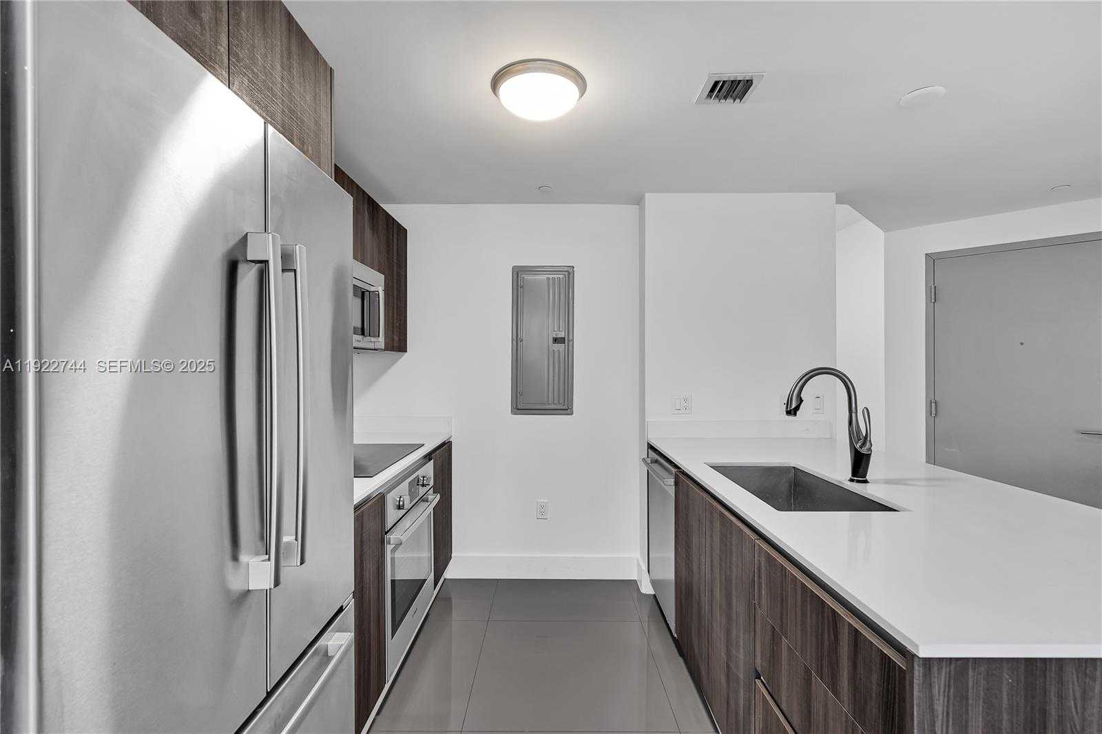 Small Image of 488 NORTH EAST 18TH ST #2311, Miami Number 13