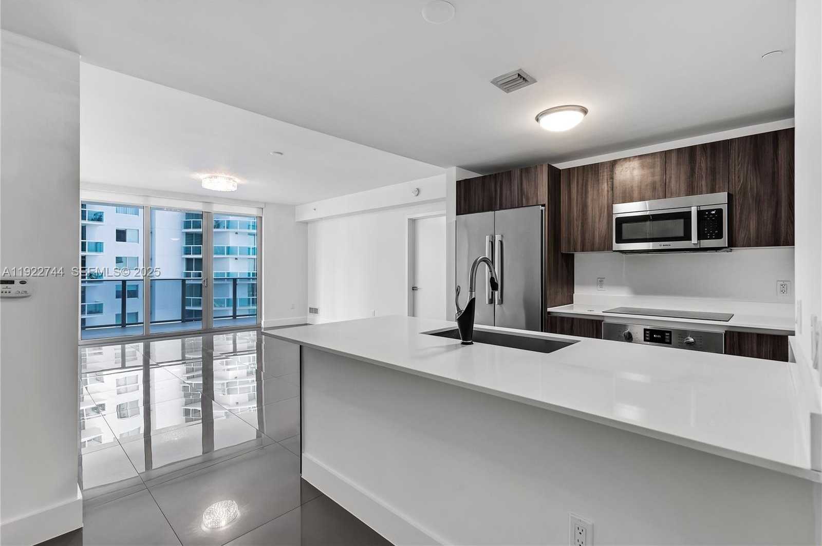 Small Image of 488 NORTH EAST 18TH ST #2311, Miami Number 6