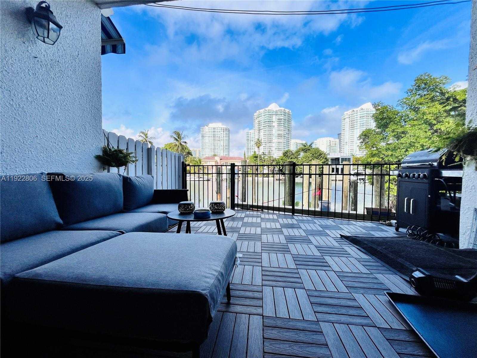 Small Image of 253 POINCIANA DR #603, Sunny Isles Beach Number 14