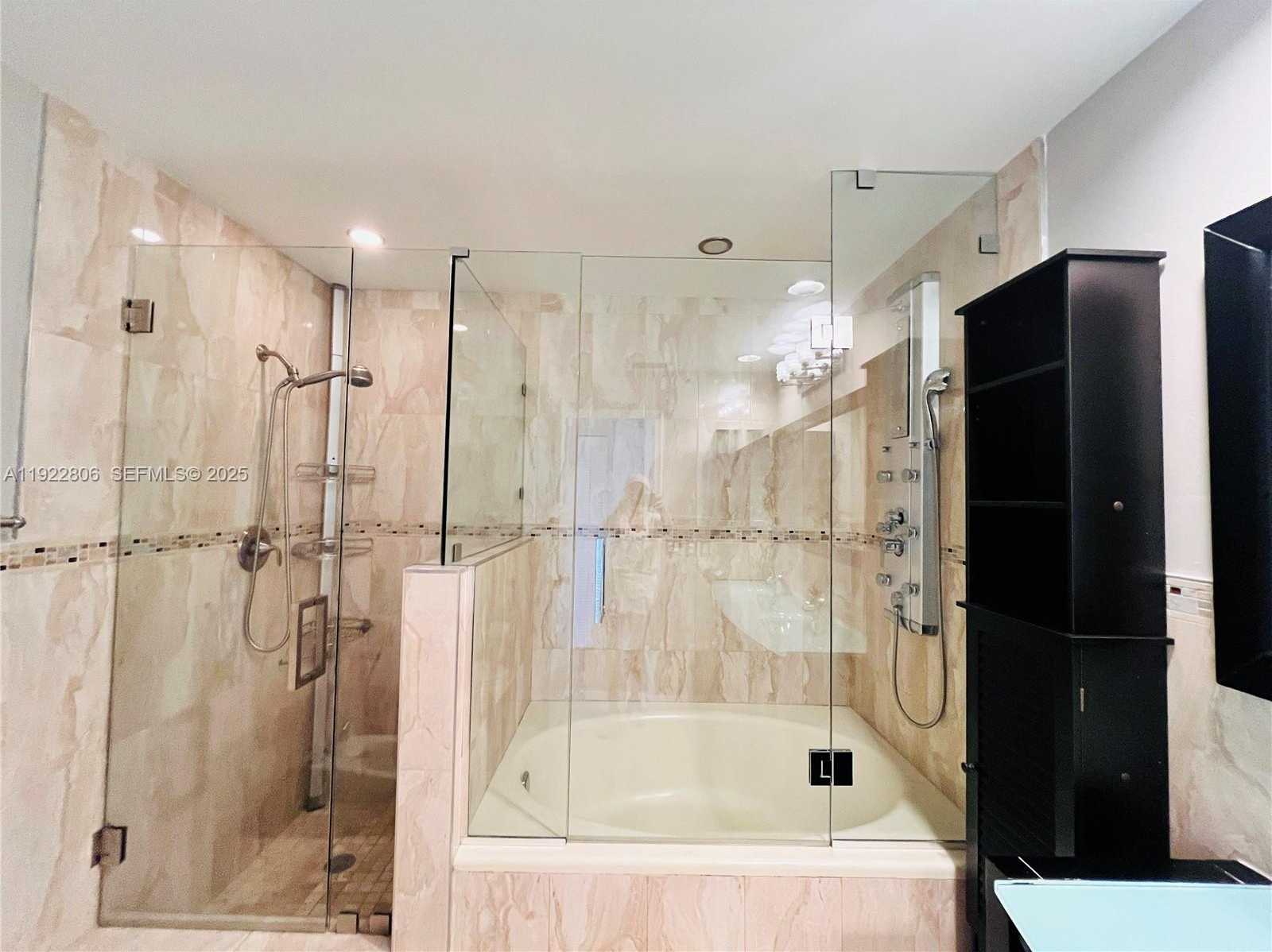 Small Image of 253 POINCIANA DR #603, Sunny Isles Beach Number 27