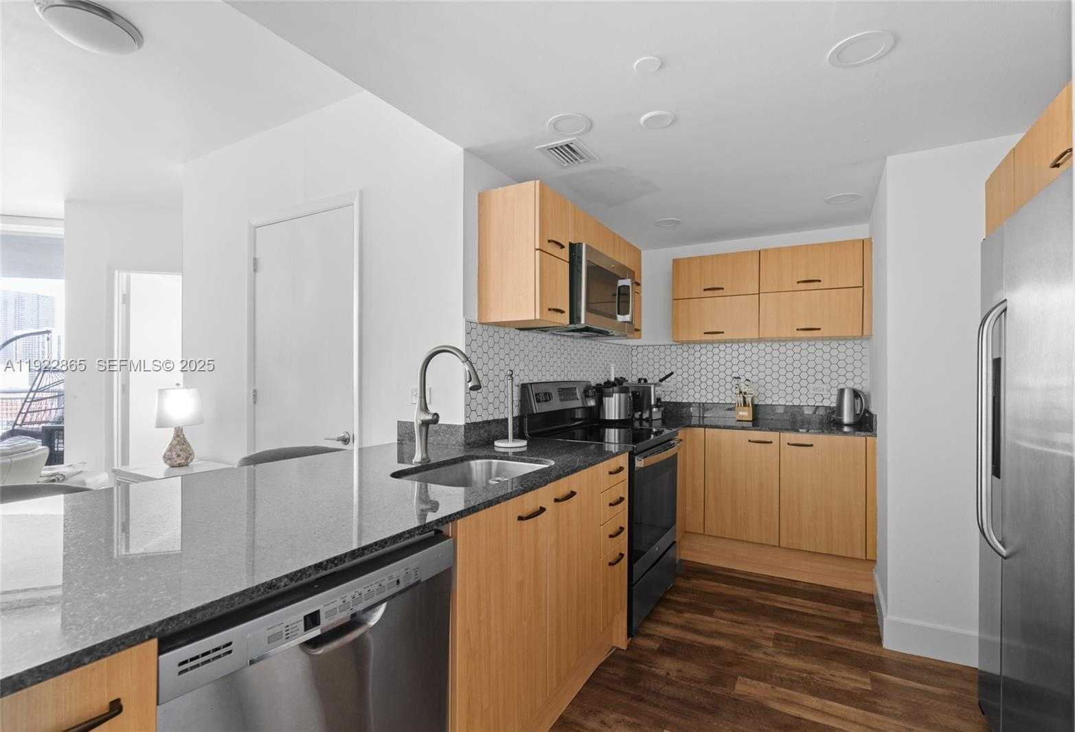 Small Image of 350 SOUTH MIAMI AVE #1803, Miami Number 19