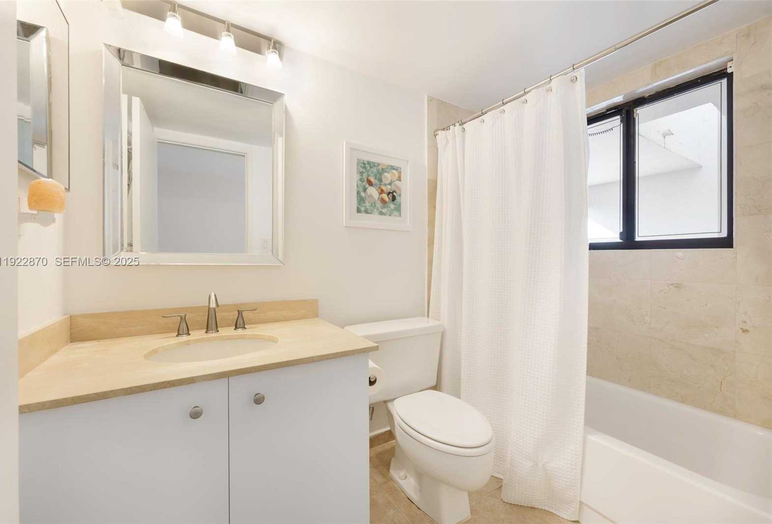 Small Image of 2600 CARDENA ST #4, Coral Gables Number 18