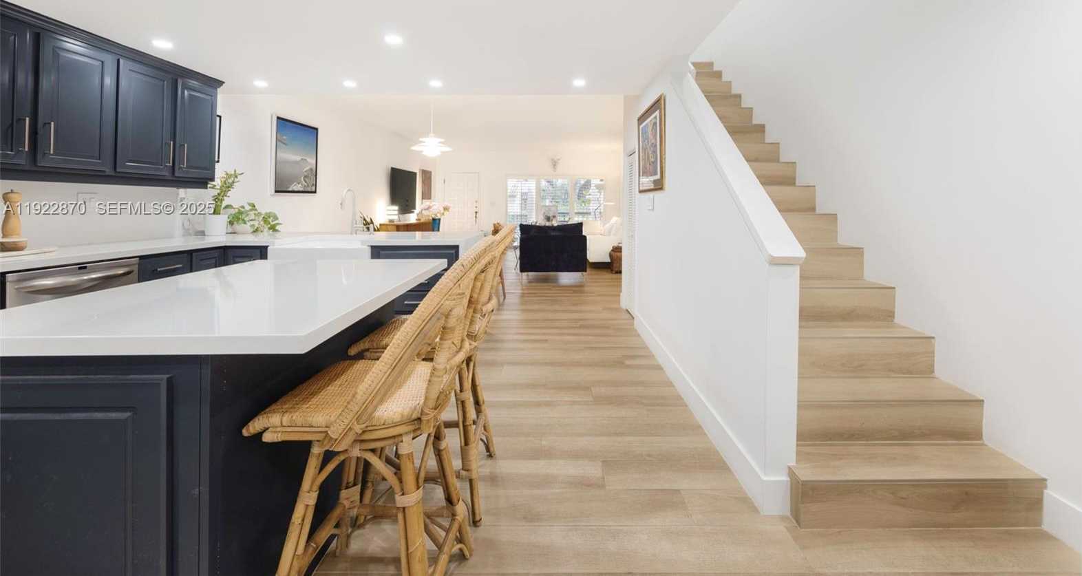 Small Image of 2600 CARDENA ST #4, Coral Gables Number 4