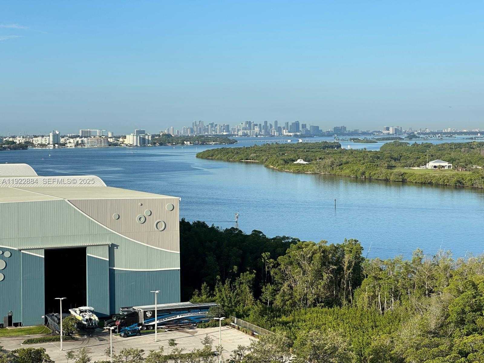 Small Image of 100 BAYVIEW DR #1521, Sunny Isles Beach Number 24