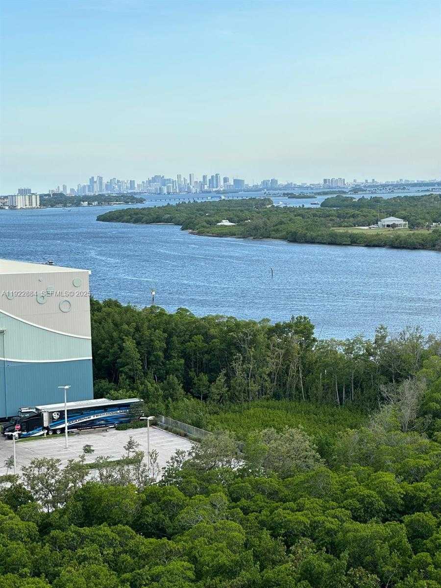 Small Image of 100 BAYVIEW DR #1521, Sunny Isles Beach Number 27