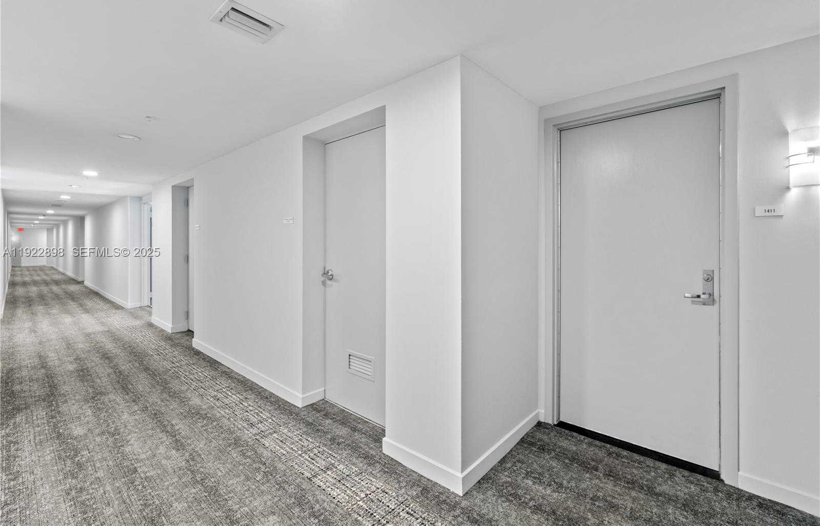Small Image of 300 SOUTH BISCAYNE BLVD #T-1411, Miami Number 26