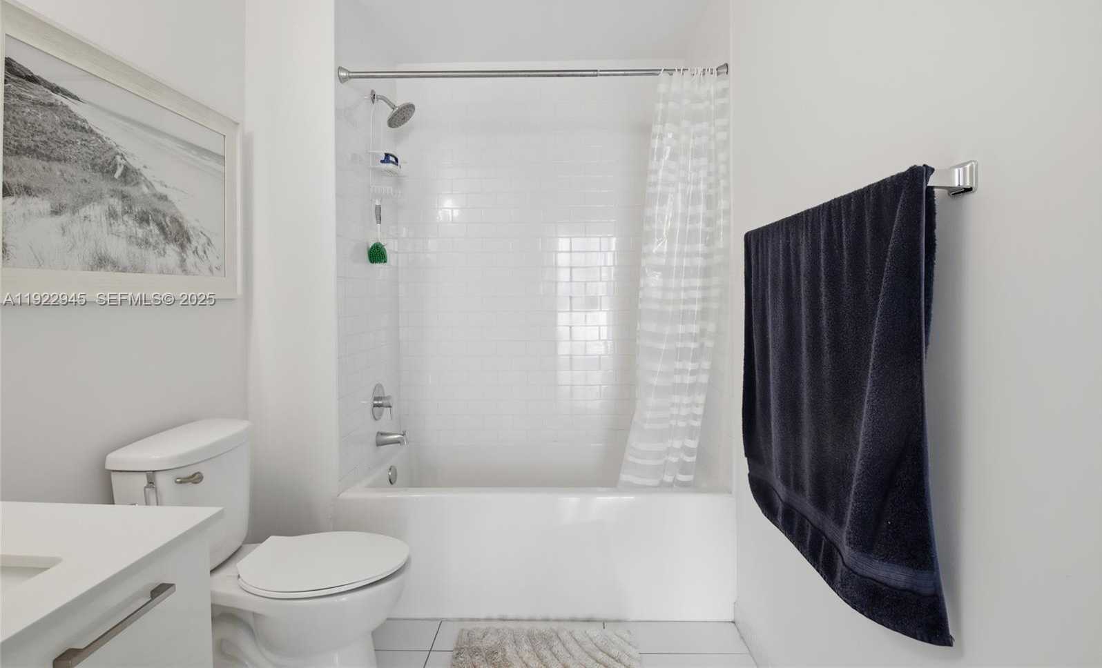 Small Image of 151 SOUTH EAST 1ST ST #1810, Miami Number 15