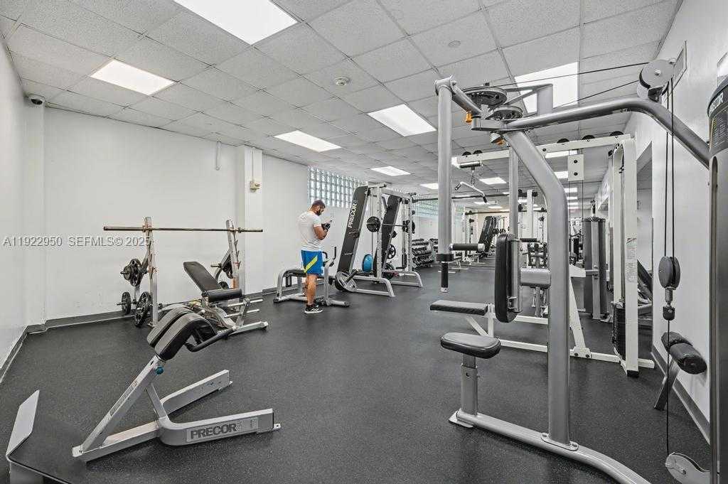 Small Image of 3301 NORTH EAST 5TH AVE #814, Miami Number 11