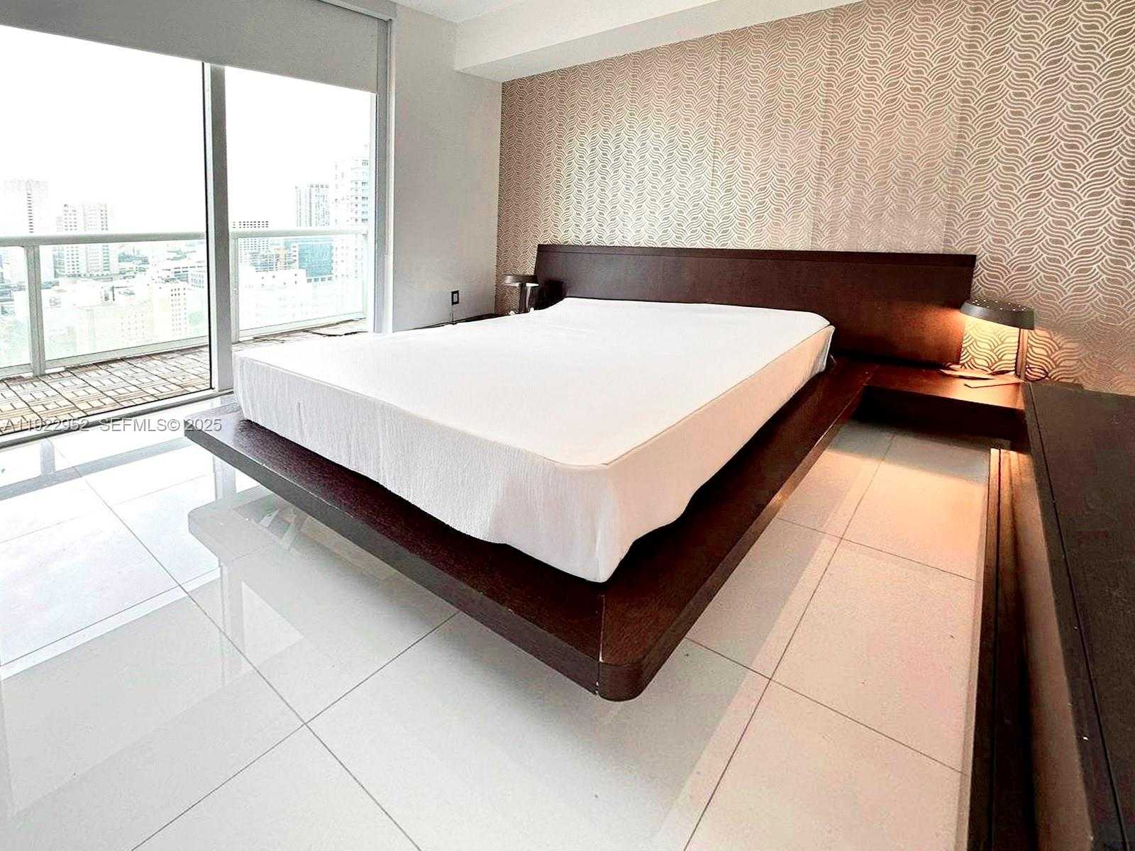 Small Image of 50 BISCAYNE BLVD #3107, Miami Number 11