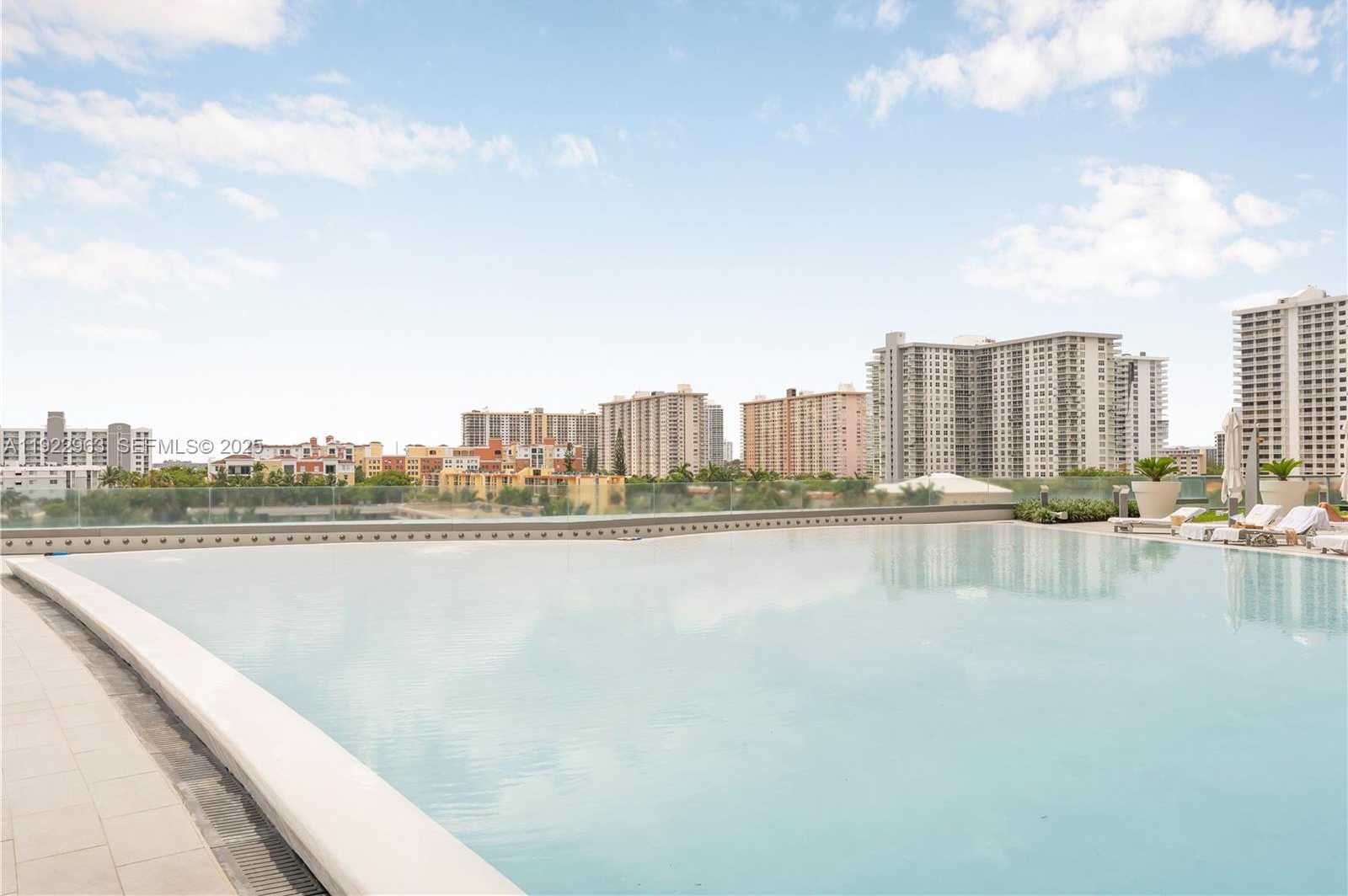 Small Image of 17121 COLLINS AVE #903, Sunny Isles Beach Number 25