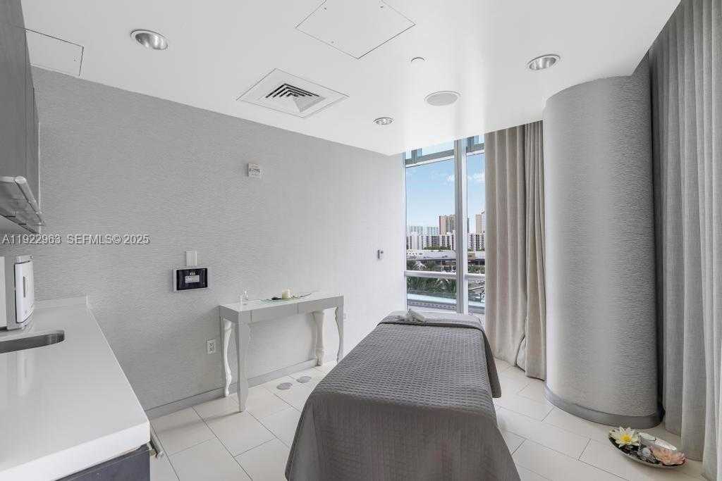 Small Image of 17121 COLLINS AVE #903, Sunny Isles Beach Number 32