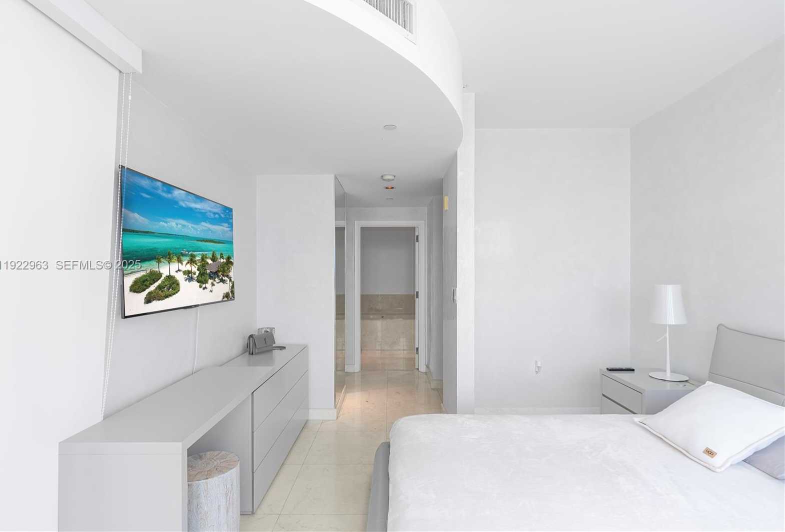 Small Image of 17121 COLLINS AVE #903, Sunny Isles Beach Number 7