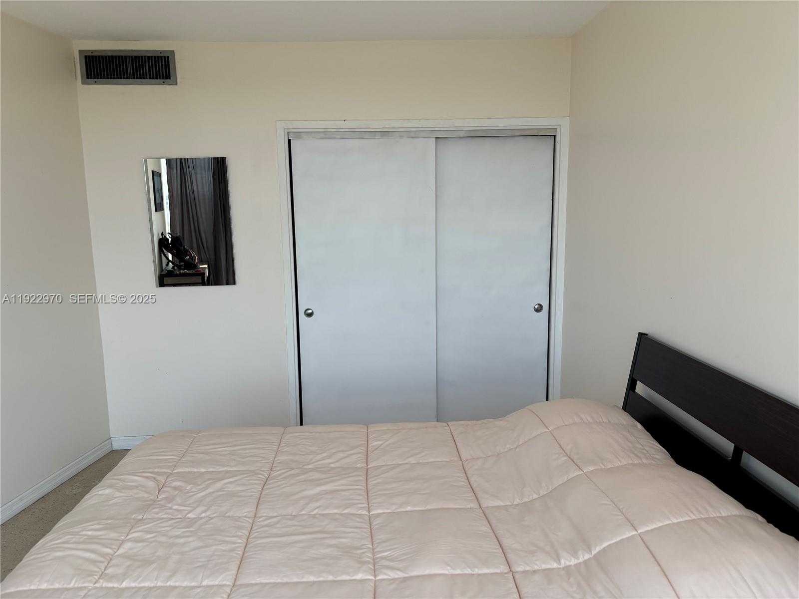 Small Image of 900 BAY DR #615, Miami Beach Number 4