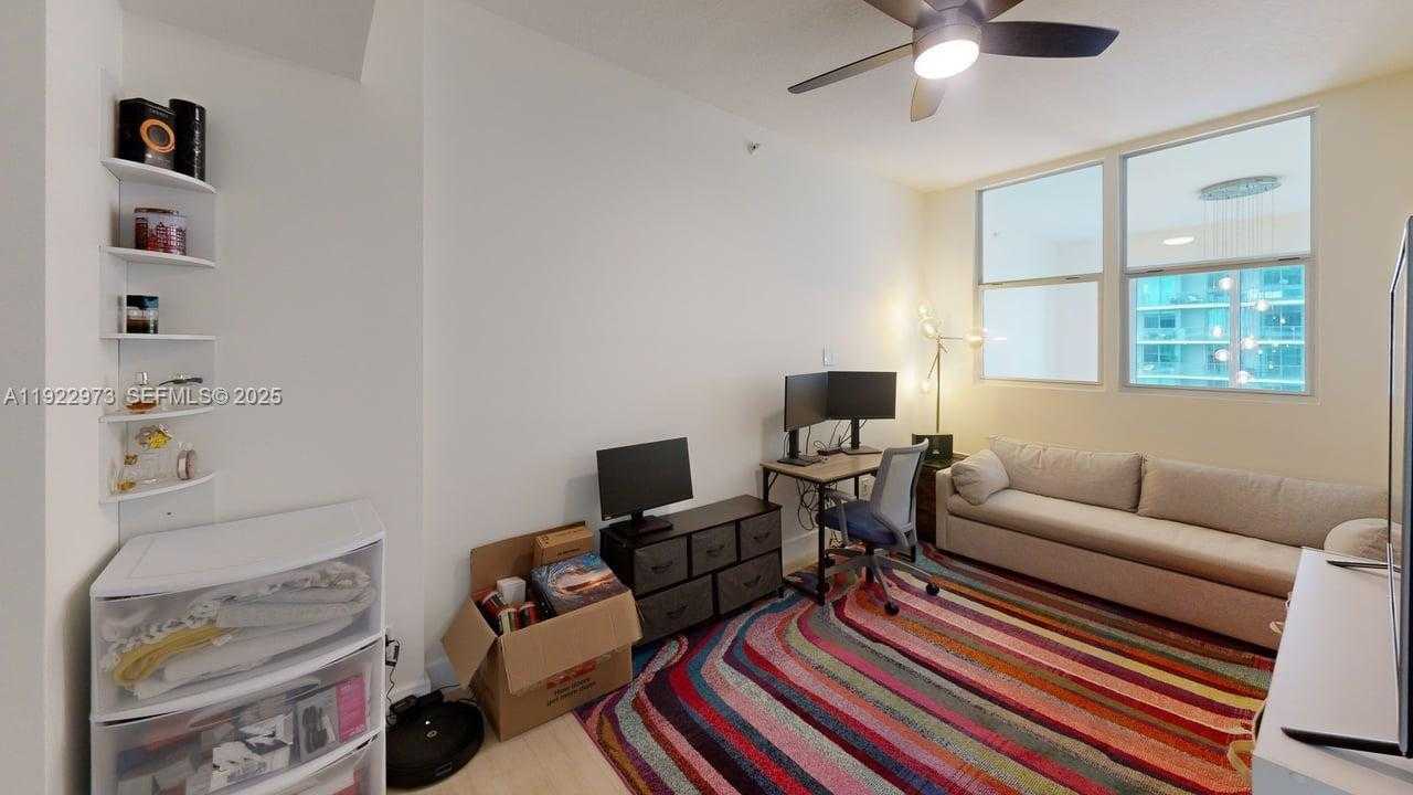 Small Image of 60 SOUTH WEST 13TH ST #3620, Miami Number 8