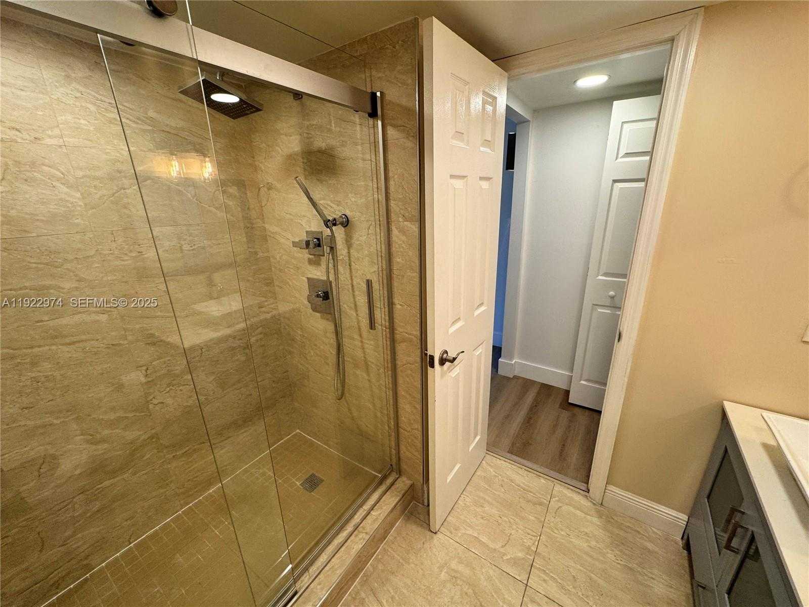 Small Image of 7928 WEST DR #602, North Bay Village Number 17