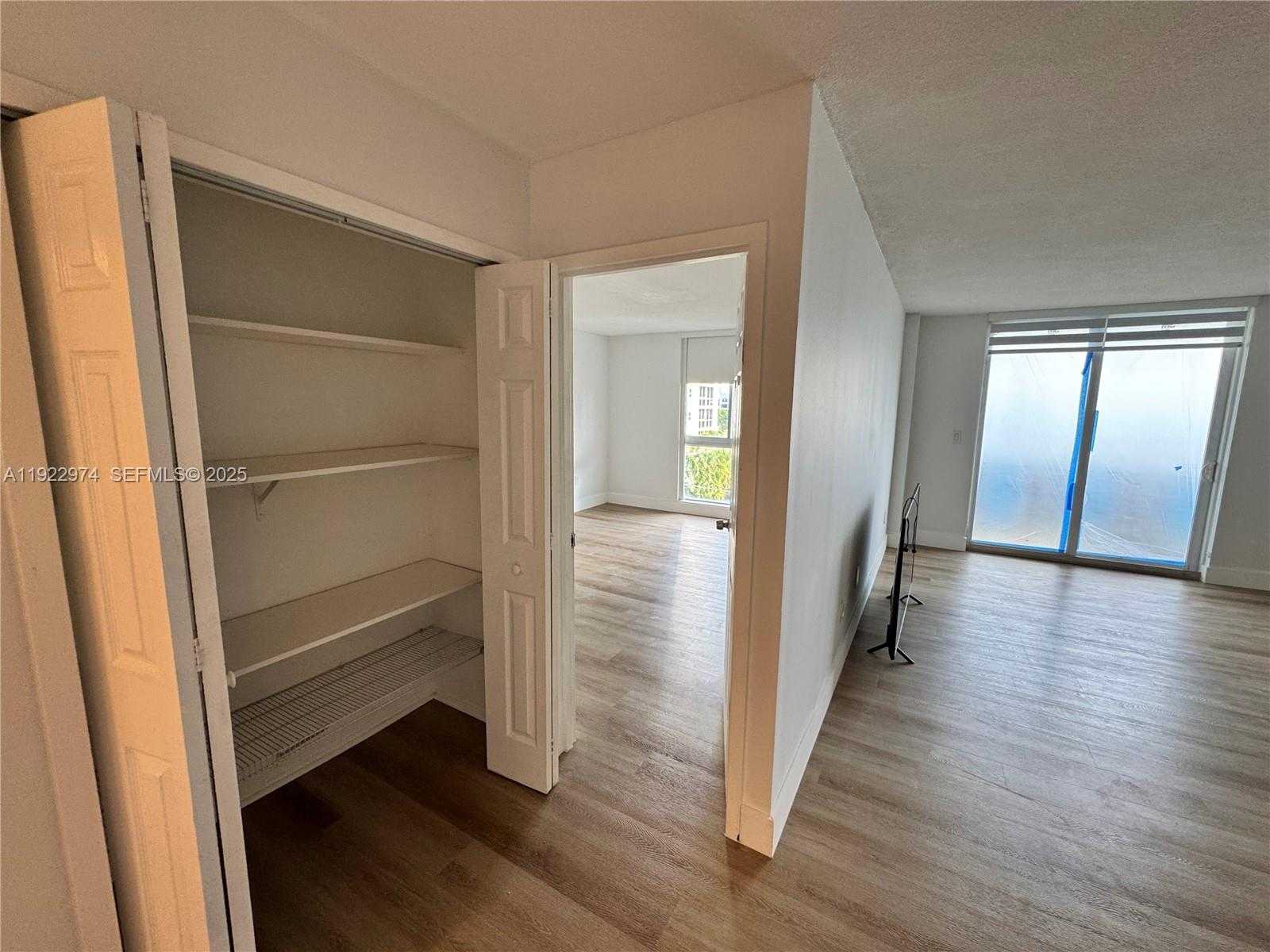 Small Image of 7928 WEST DR #602, North Bay Village Number 9