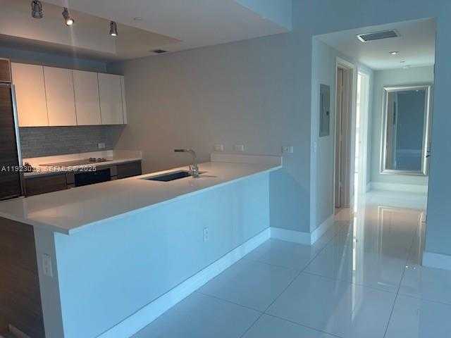 Small Image of 1100 SOUTH MIAMI AVE #3907, Miami Number 10