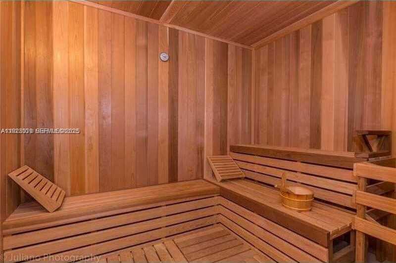 Small Image of 1100 SOUTH MIAMI AVE #3907, Miami Number 25