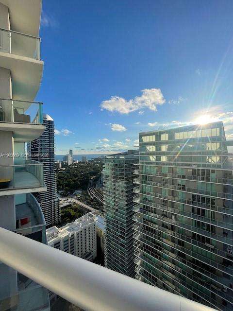 Small Image of 1100 SOUTH MIAMI AVE #3907, Miami Number 4