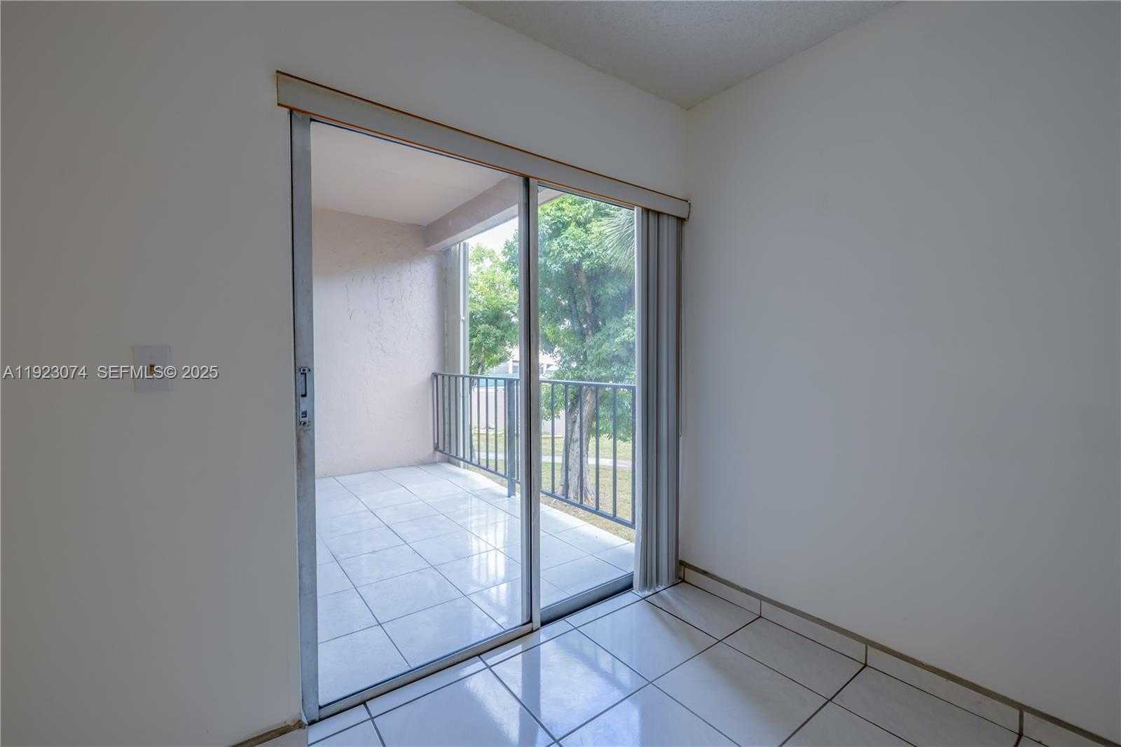 Small Image of 1900 WEST 68TH ST #C203, Hialeah Number 11