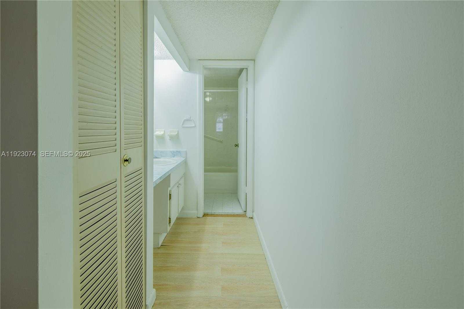 Small Image of 1900 WEST 68TH ST #C203, Hialeah Number 25