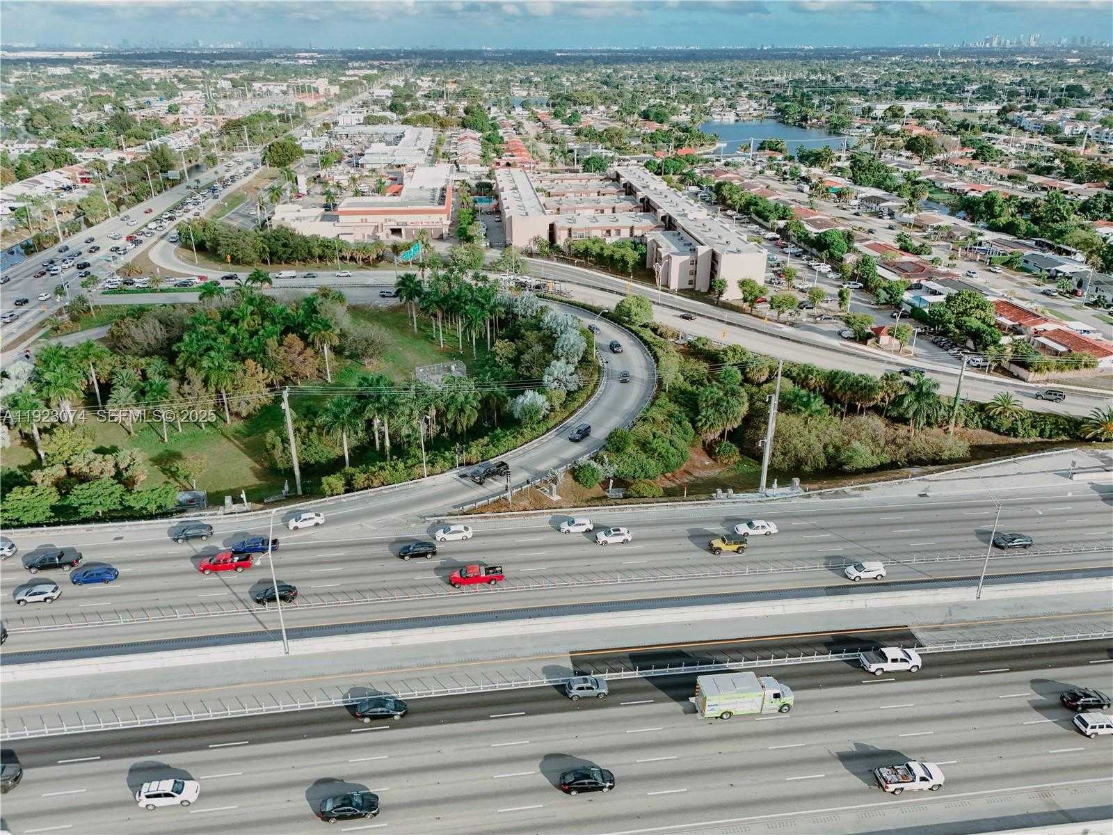 Small Image of 1900 WEST 68TH ST #C203, Hialeah Number 31