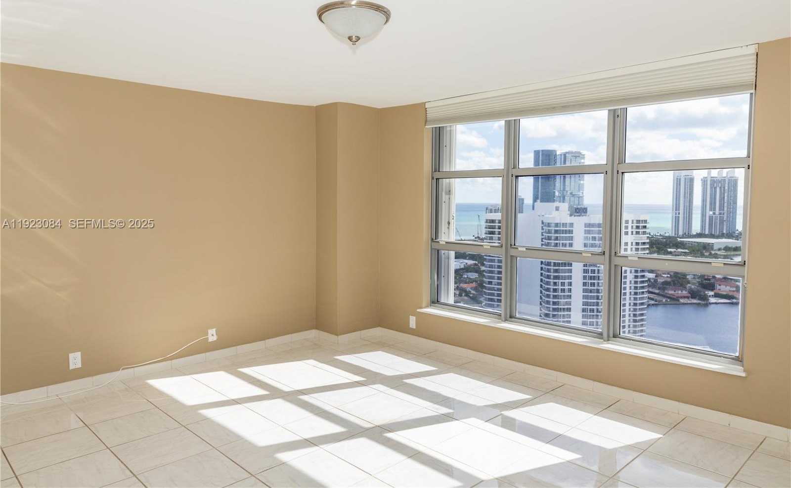 Small Image of 3500 MYSTIC POINTE DR #3506, Aventura Number 30
