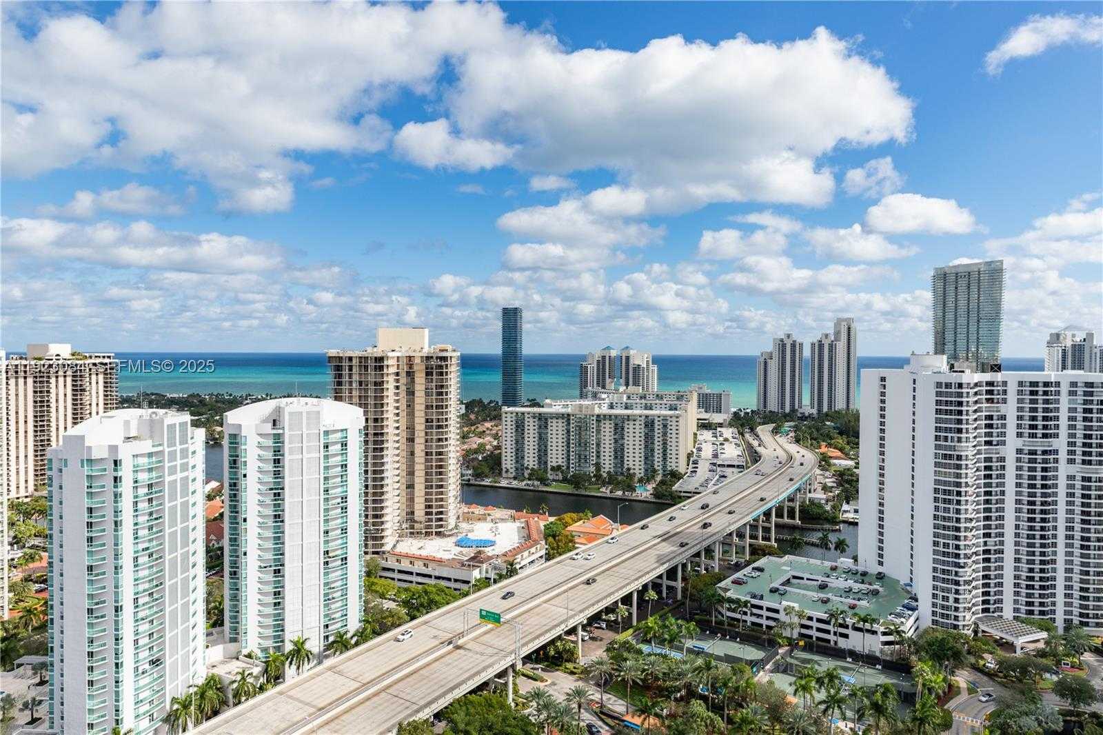 Small Image of 3500 MYSTIC POINTE DR #3506, Aventura Number 46