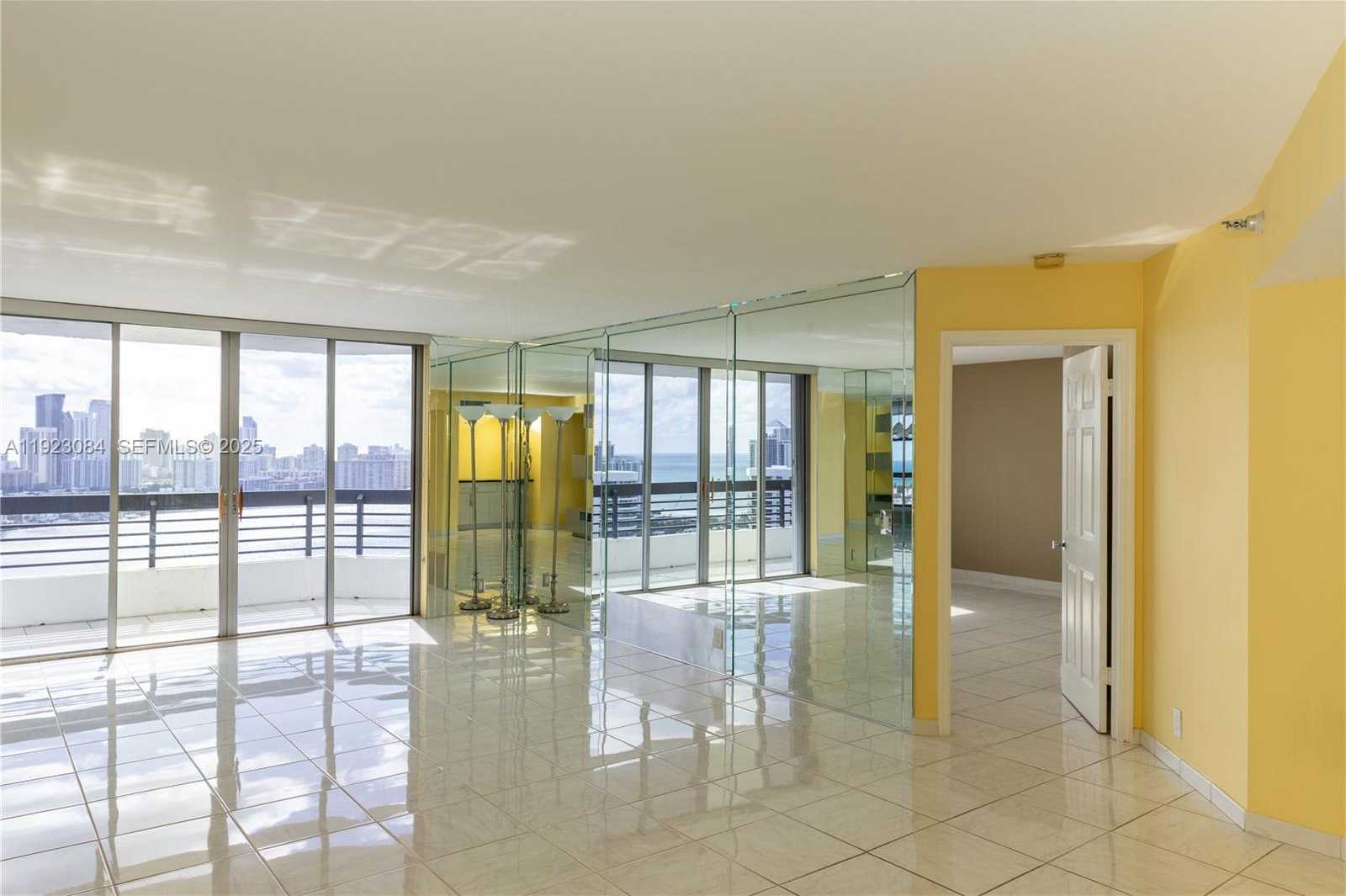 Small Image of 3500 MYSTIC POINTE DR #3506, Aventura Number 7
