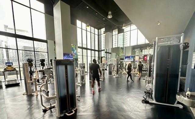 Small Image of 1010 BRICKELL AVE #1508, Miami Number 20