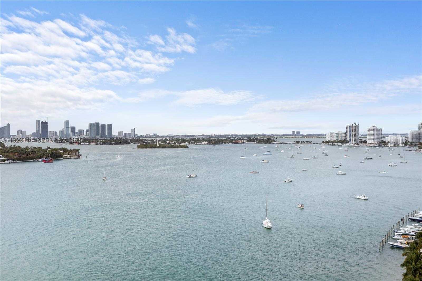 Imagen de Pequeño Objeto