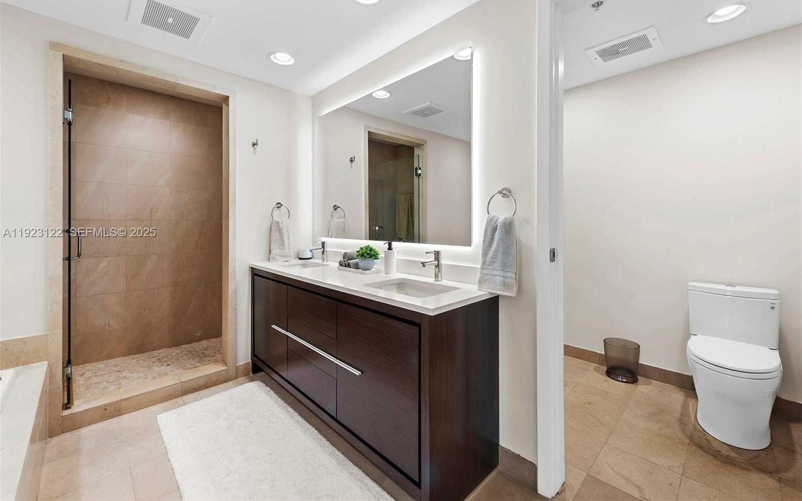 Small Image of 3801 COLLINS AVE #1602, Miami Beach Number 6