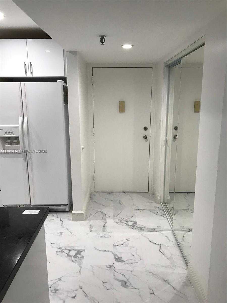 Small Image of 250 181ST DR #311, Sunny Isles Beach Number 16