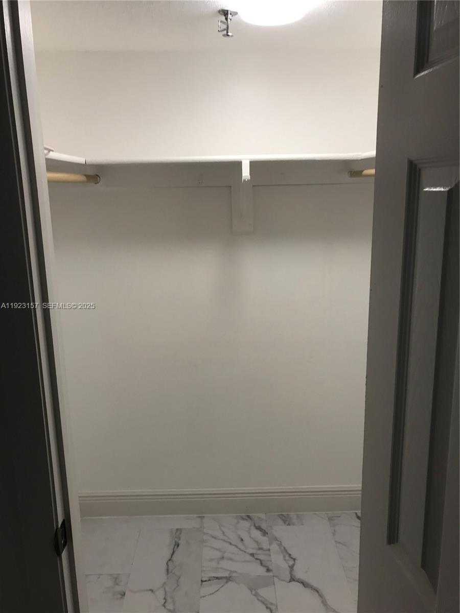 Small Image of 250 181ST DR #311, Sunny Isles Beach Number 8