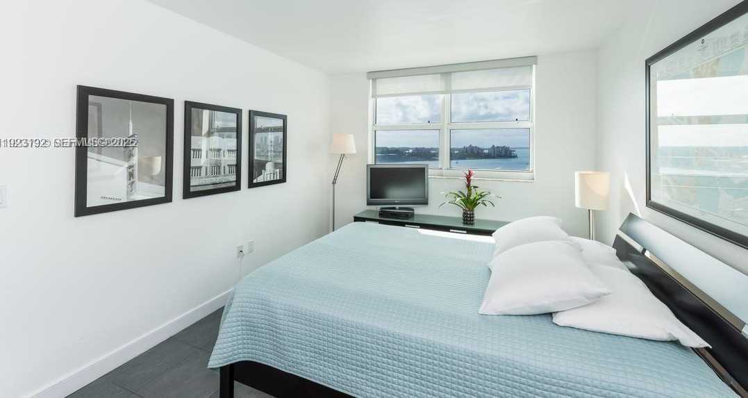 Small Image of 90 ALTON RD #1502, Miami Beach Number 12