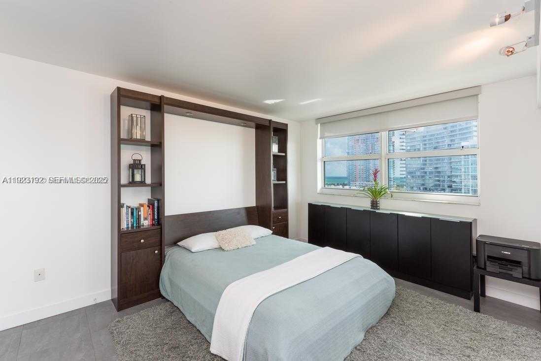 Small Image of 90 ALTON RD #1502, Miami Beach Number 17