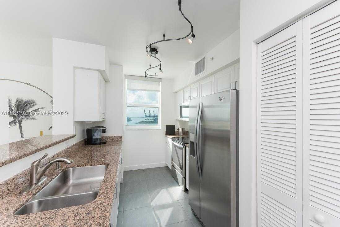 Small Image of 90 ALTON RD #1502, Miami Beach Number 6