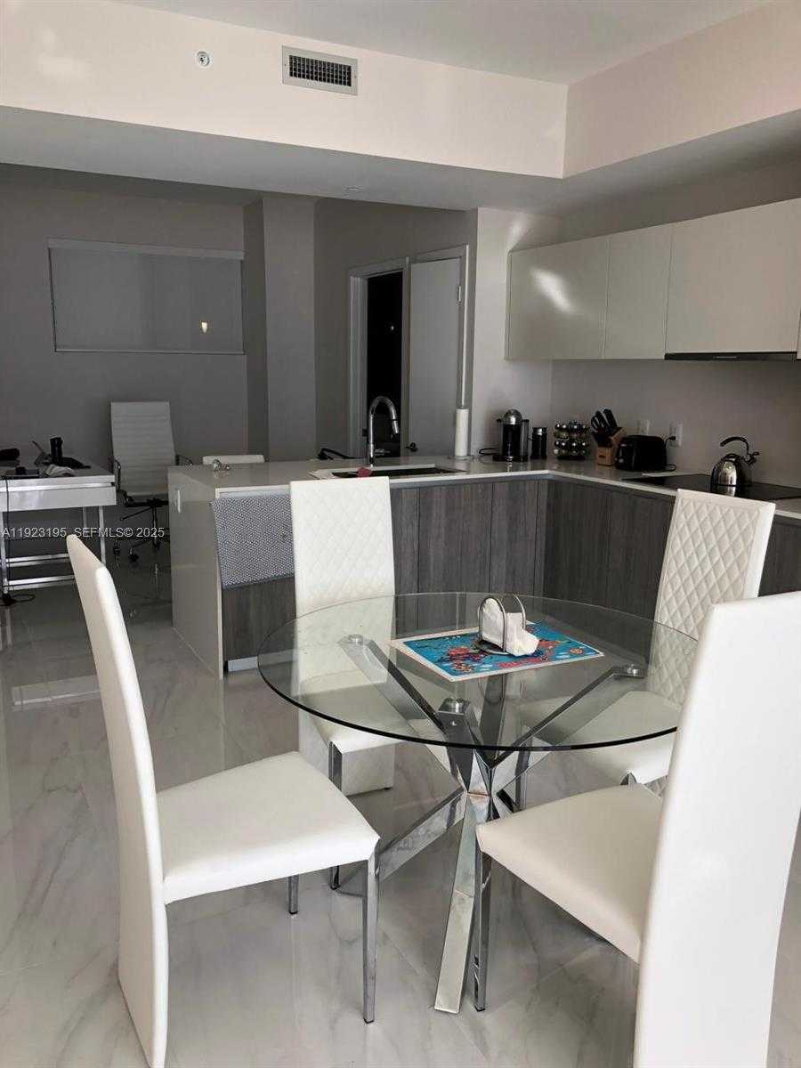 Small Image of 2900 NORTH EAST 7TH AVE #3203, Miami Number 3